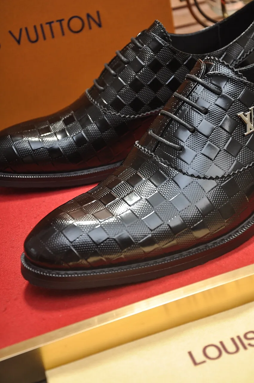 Men's shoes💰460💶【LOUIS VUITTON】(sheepskin lining) new cowhide LV formal shoes🎩🎩❗️🆘made one to one at the counter🎩original quality, imported cowhide upper➕full sheepskin lining➕original rubber outsole, {high quality visible}👣Size: 38-45 (45 custom-made)